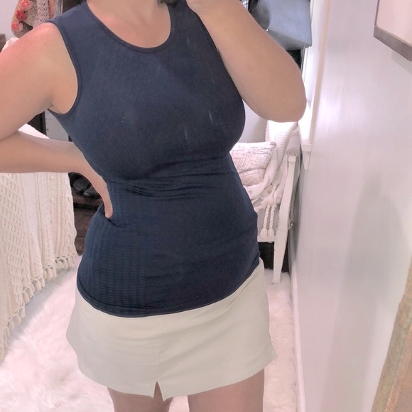 Athleta small top - Picture 2 of 6